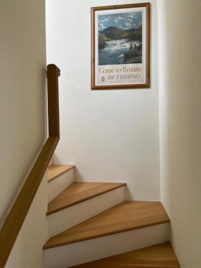 Kensington home from home - modern townhouse